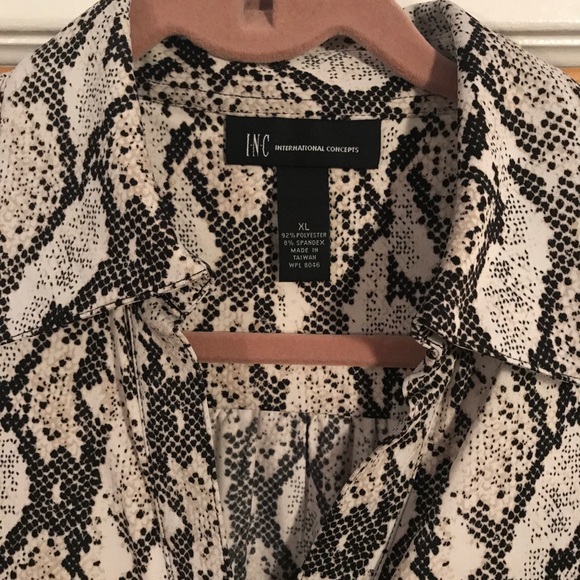 Really cute reptile print button up dress. INC. xl - Picture 2 of 6